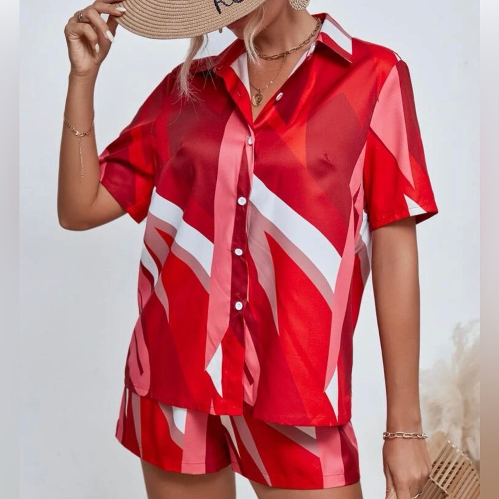 Super Cute Two Piece Red Patterned Set - image 3